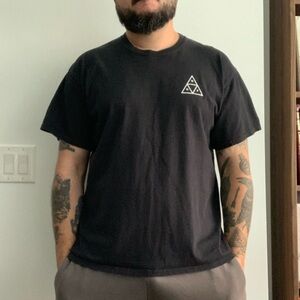 Black HUF t-shirt size XL